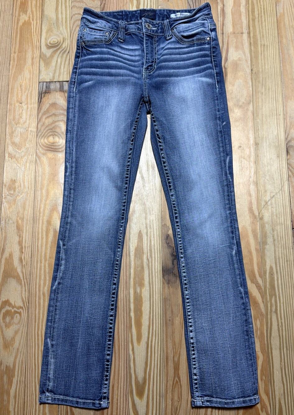 Daytrip Virgo Straight Jeans 27S Womens Signature Whiskering Blue Stretch Denim